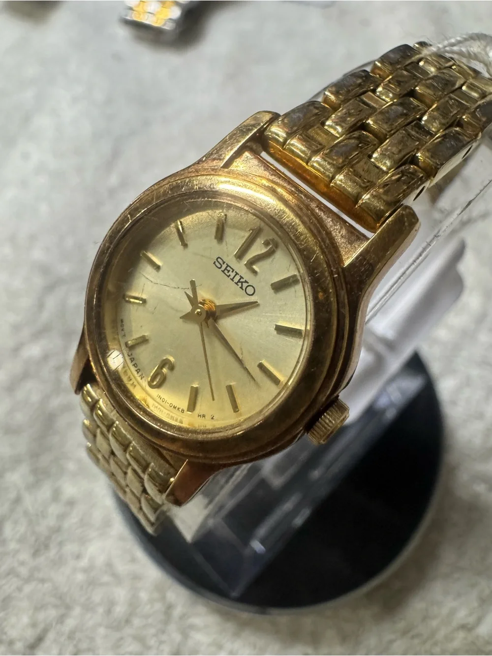 Seiko Gold Tone Ladies Analog Bracelet Watch